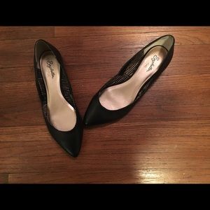 Seychelles Skip A Beat Flats