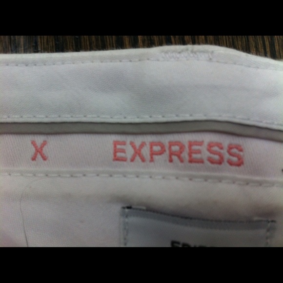 White capri pants size 2 from Express - Picture 2 of 3