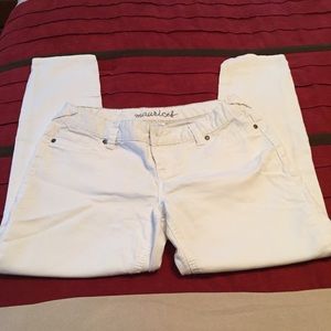 Maurices White Crop Jeans