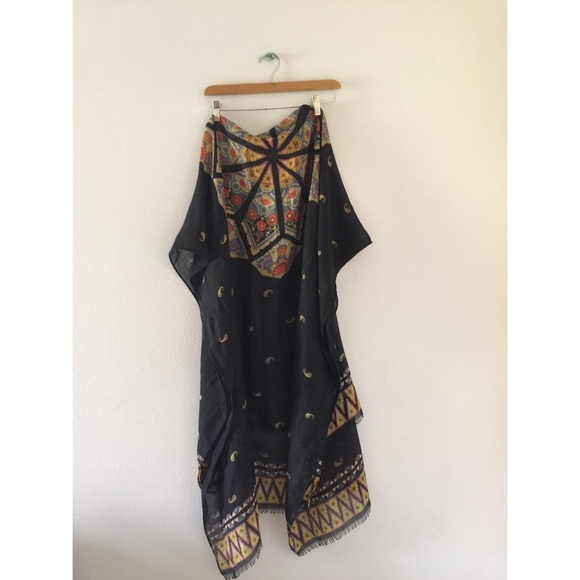 Sheer Scarf - Picture 3 of 3