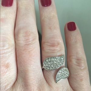 2 leafs on a ring (size 18)