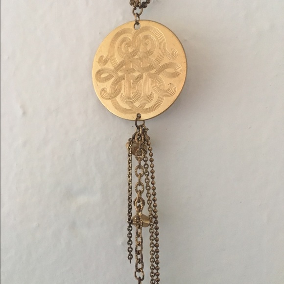 Gold Pendant Necklace