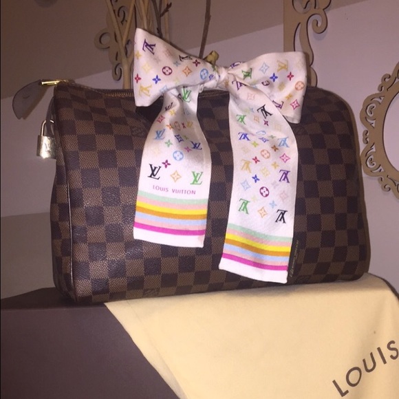🎀LV Collection🎀 - Picture 2 of 3
