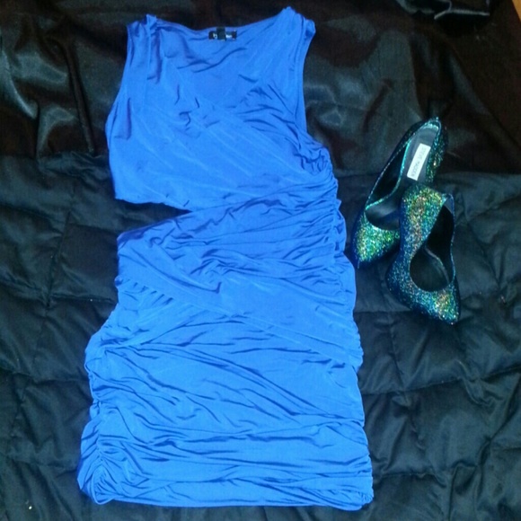 BEBE DRESS