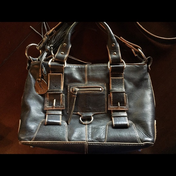 Fortuna Valentino black leather crossbody bag