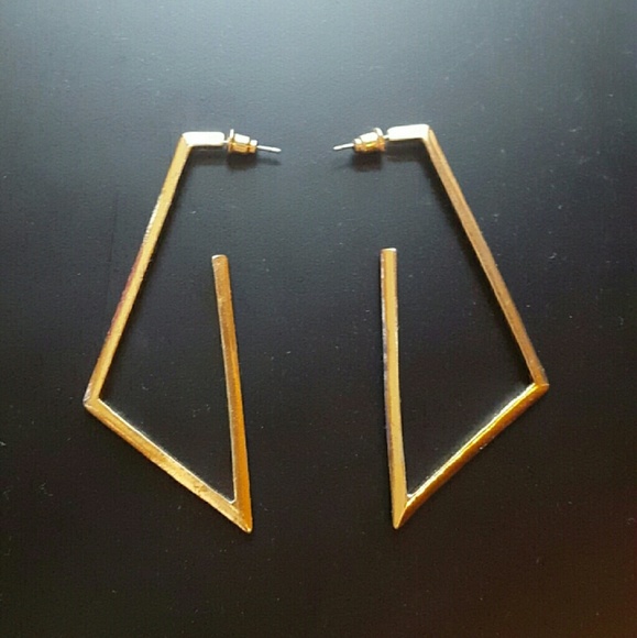 Geometric hoops