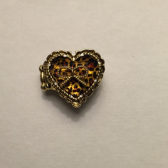 Betsy Johnson ring