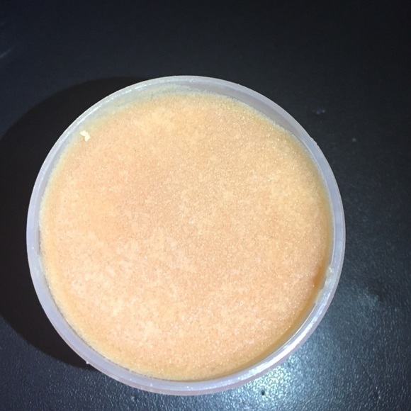 Body Butter - Picture 4 of 4