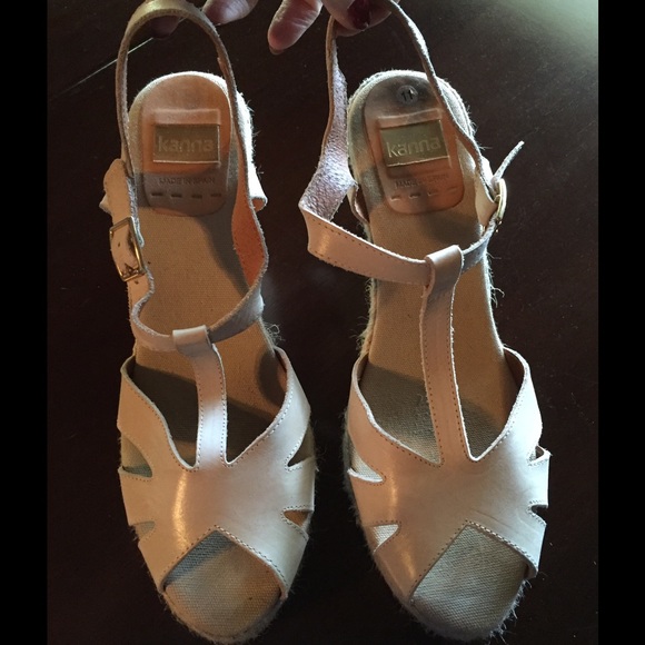 Kanna made in Spain leather wedge shoes