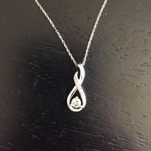 10k white gold necklace