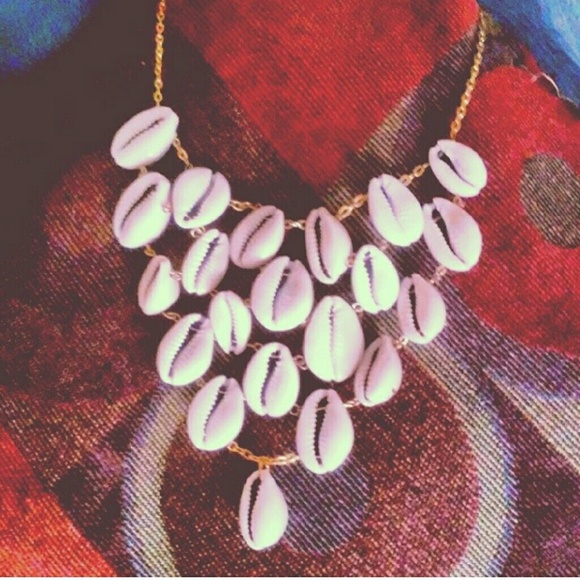 🐚🌺🌺Tropical Shells Necklace🌺🌺🍹