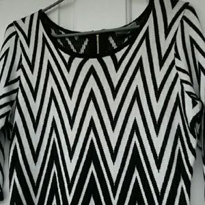 Black and White Chevron Sweater dress, X2
