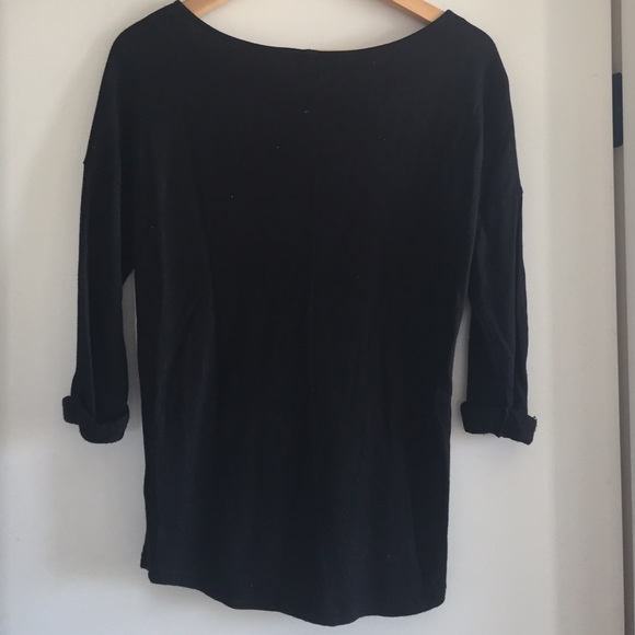 Black 3/4 length tee - Picture 3 of 3