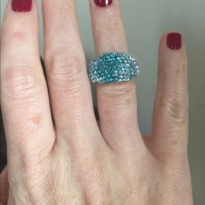 Blue crystal ring (size 9)