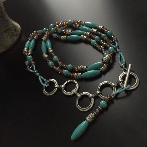 Simulated Turquoise Silver Tone Bead Belt