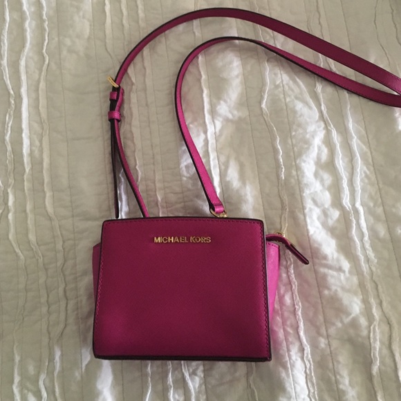 Michael Kors Small purse