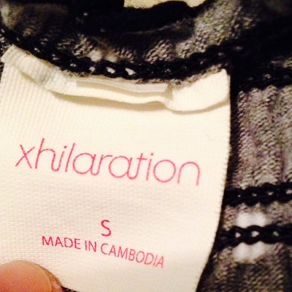 ❌SOLD in bundle! Black and white polka dot dress - Picture 4 of 4