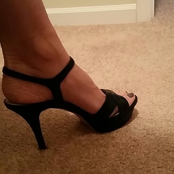 Vince Camuto black high heel open toe