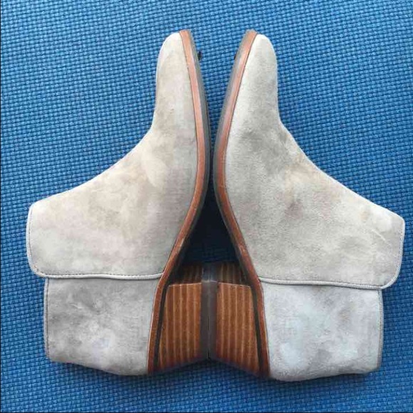 Sam Edelman Petty Chelsea Booties - Picture 5 of 5