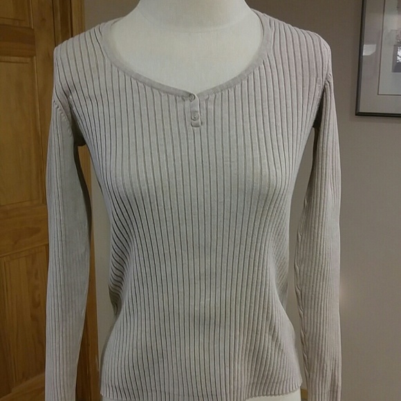 Gap Ribbed Tan Sweater