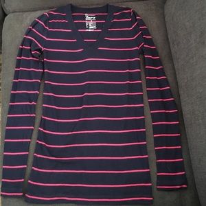Gap navy & pink stripe long sleeve short