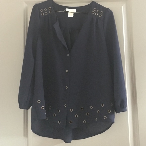 3/4 navy blows with metal detail