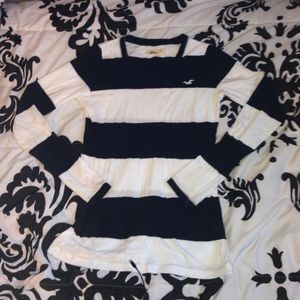 Hollister sweater