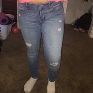 Hollister Skinny Light Wash Jeans