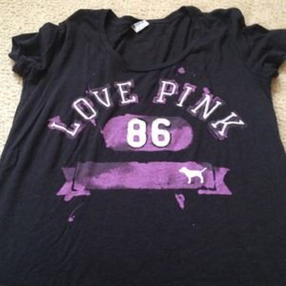 Vs PINK T shirt 👌🏼