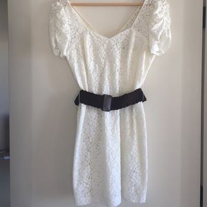 Gorgeous Guess Lace Dress