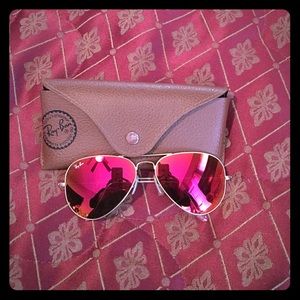 Ray-Ban aviator