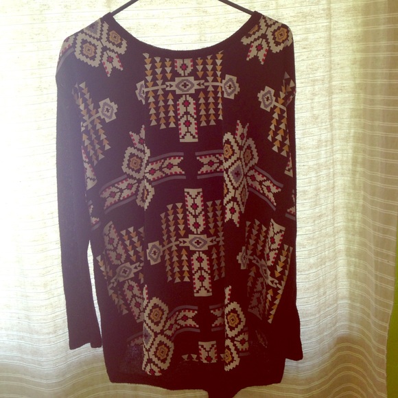 Forever 21+ Aztec Pattern Shirt- black