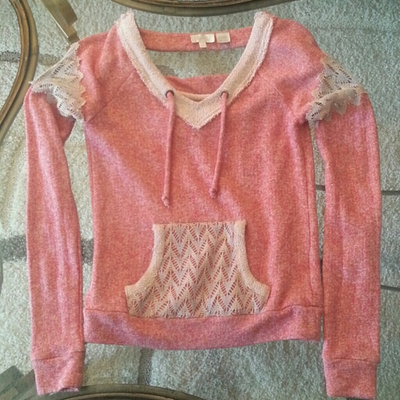 Miss Me Ladies top Small - Picture 1 of 2