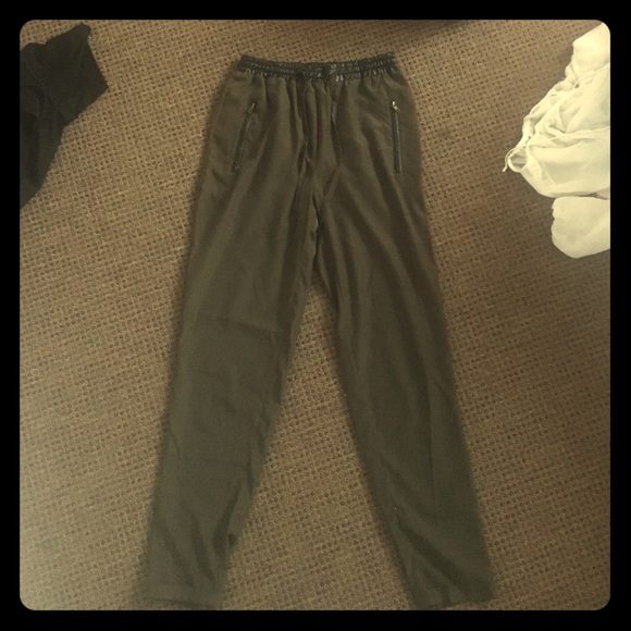 Street Chic High Waisted Skinny Pants!