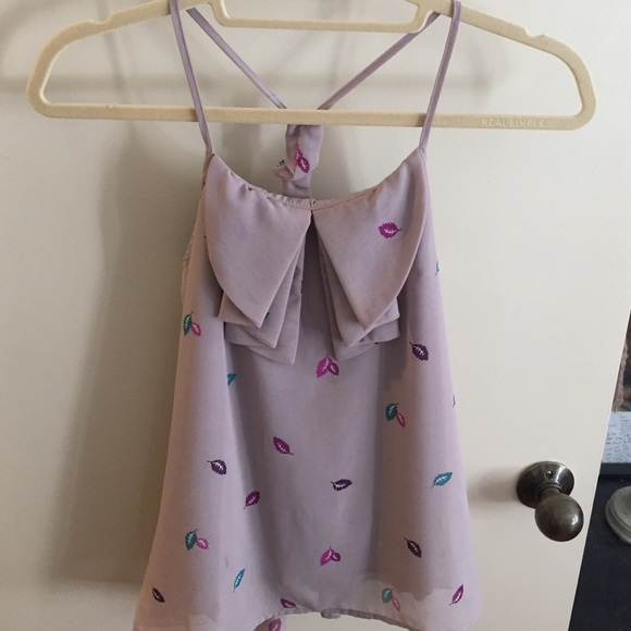 ❌SOLD❌ Xhilaration Strappy Lilac Tank Top Sz. S