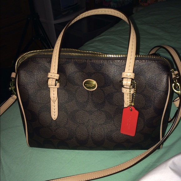 Coach Peyton Signature Bennet Mini Satchel