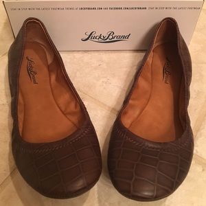 Lucky Brand size 8.5 flats