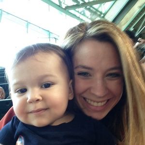 Meet your Posher, Amber