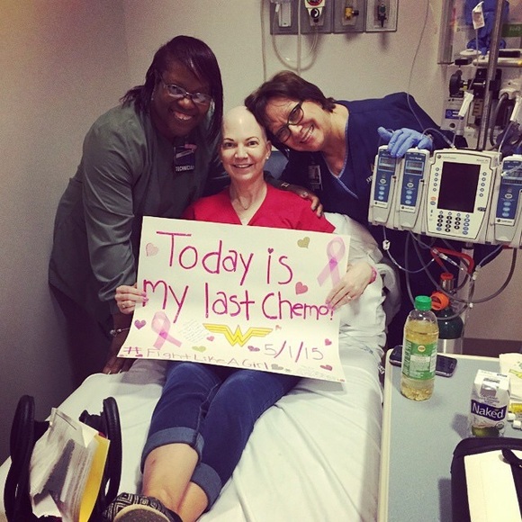 Welcome to my smoke free closet I welcome offers๐ - Picture 3 of 5