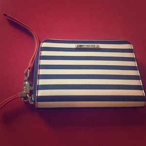 Stella and dot wallet