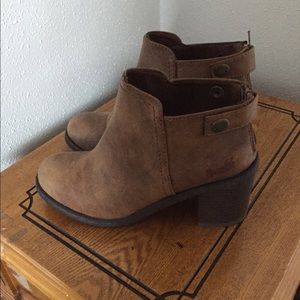 Brown Boots NBW
