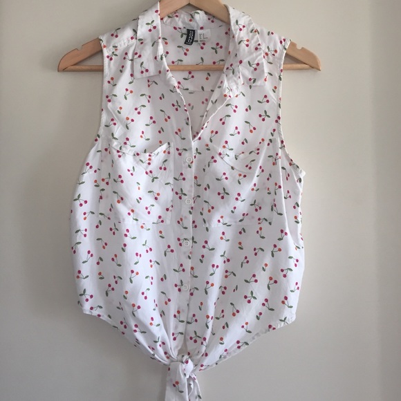 50's style button down tank