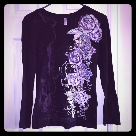 Black and purple shirt with sparkling decals🌺
