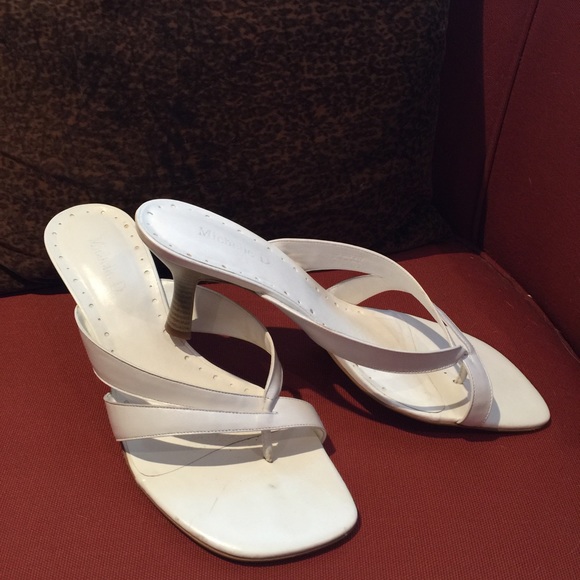 Michelle D white heels