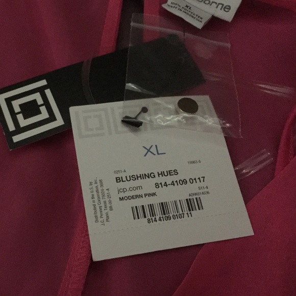 Pink top - Picture 2 of 2