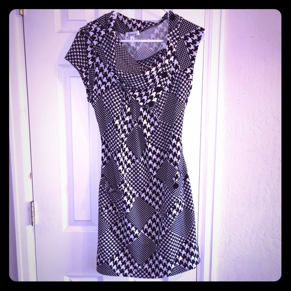 Black and white dress🌸