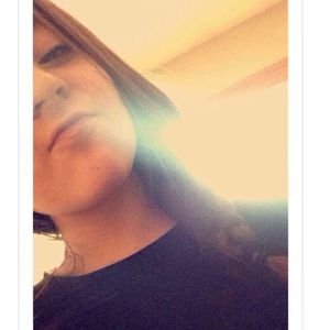 Meet your Posher, Ana