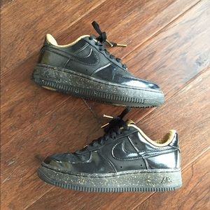 Nike Air Force Low Black Limited Edition