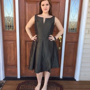 Dark green size 10 dress - like new condition