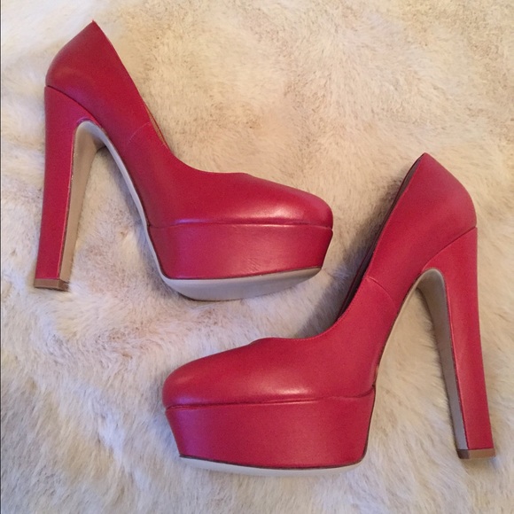 Platform Heels - Picture 2 of 4